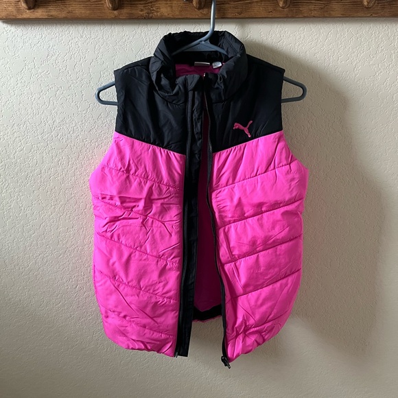 Puma Girls Puffer Vest | Size M | Black & Bright Pink | Full Zip | Like New - Picture 6 of 8